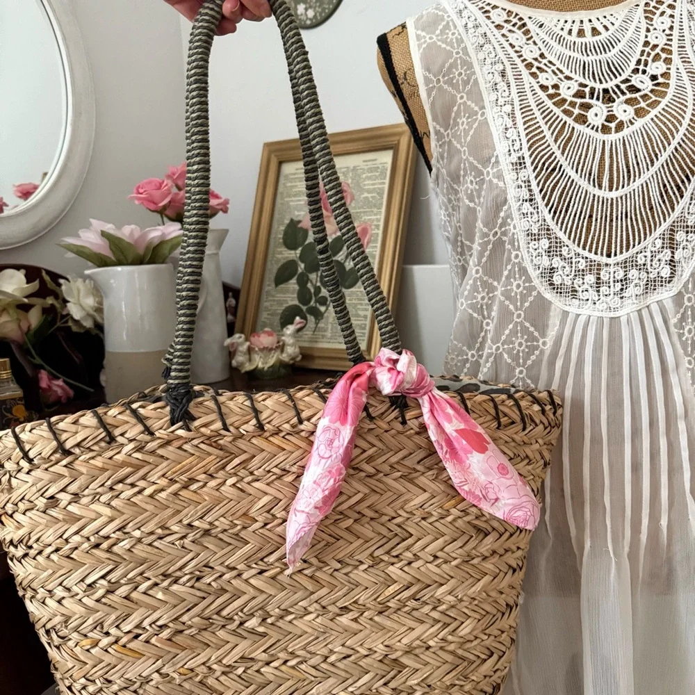 Anthropologie 🏷️ retro